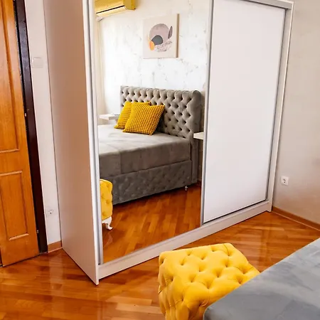 Valia * Белград