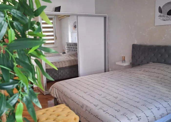 شقة Valia بلغراد